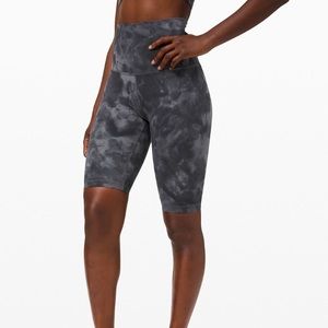Lululemon Diamond Dye Align Shorts